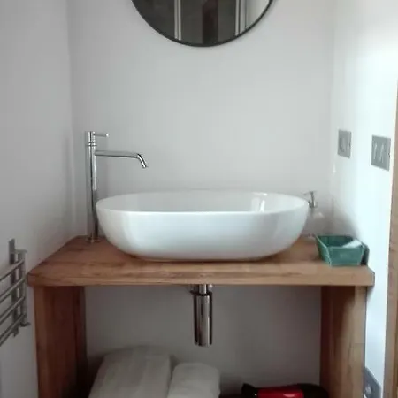 Bed & Breakfast Casa 199 *